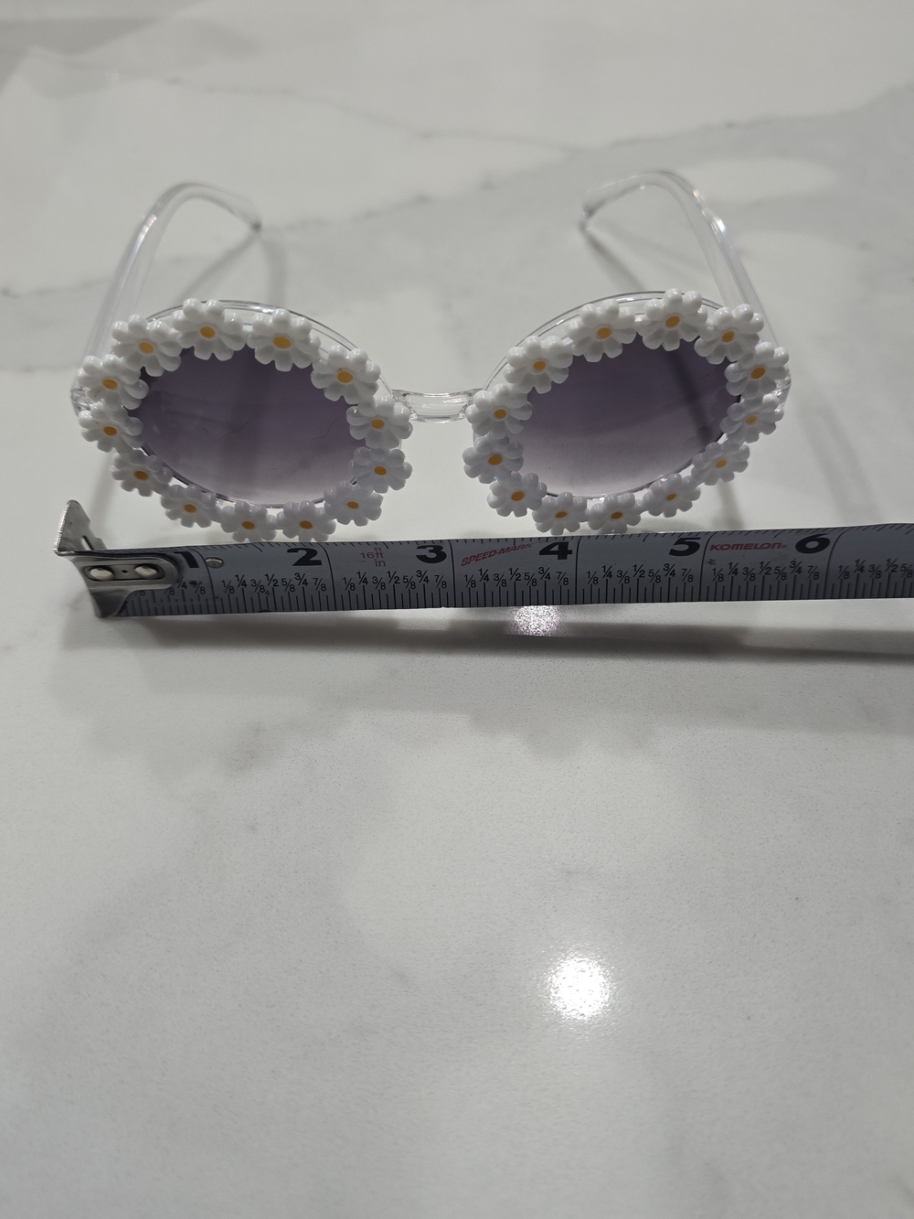 Set of 2 Cute Daisy Sunglasses Round White Floral Costume Festival Fashion Boho - Picture 2 of 7